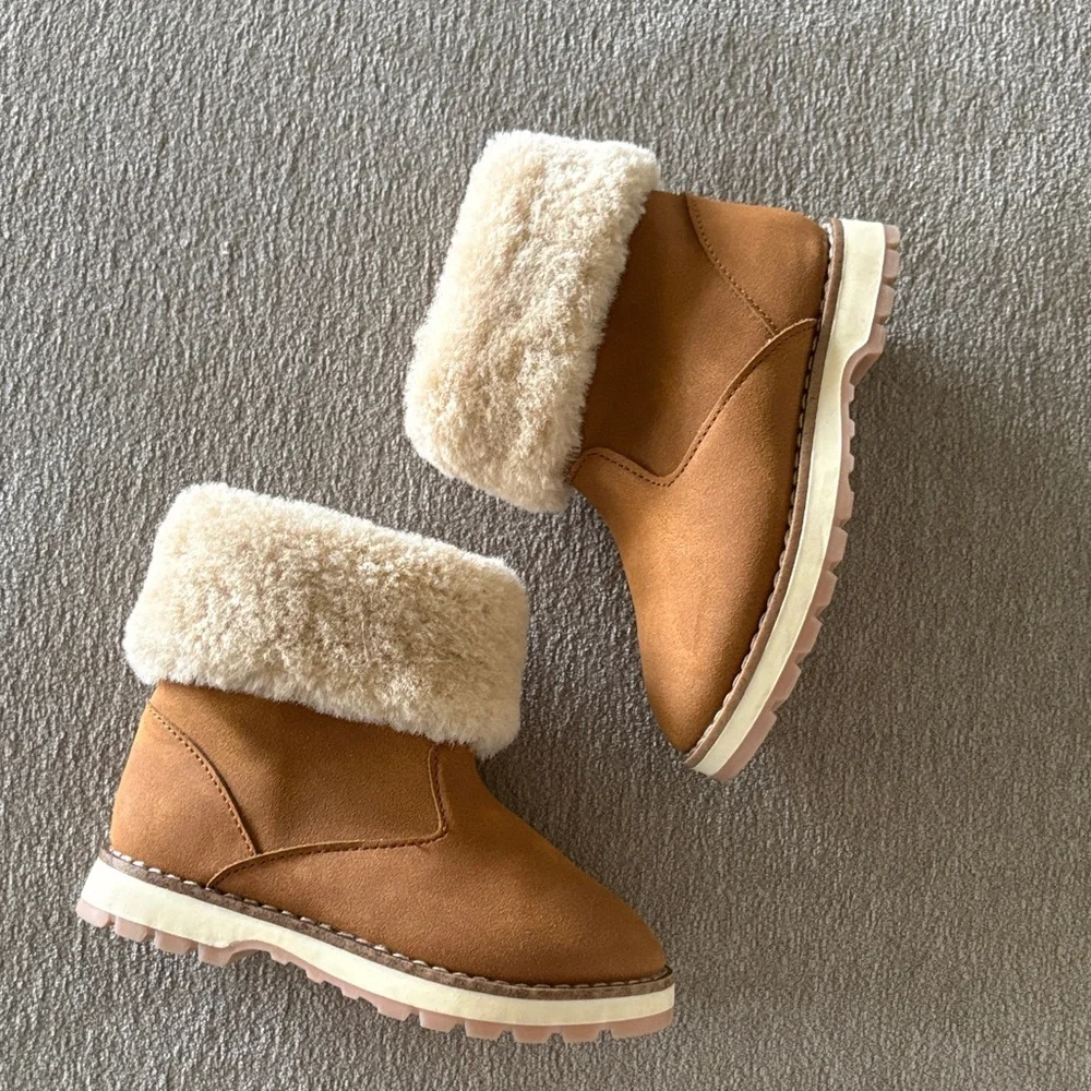 Zara Faux Suede Winter Boots with Fur Trim